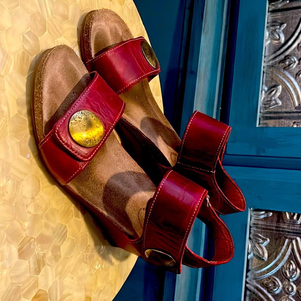 Red leather Taos sandals